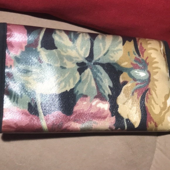 Cosmetic set Nordic house designs - Picture 10 of 11